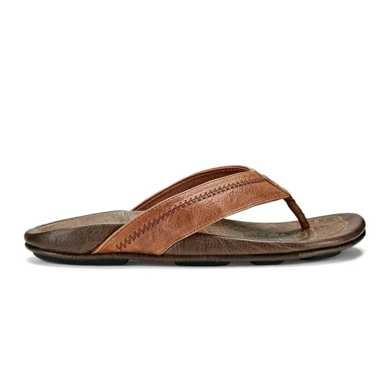 Olukai Men‘s Hiapo Leather Beach Sandals - Rum/Dark Wood