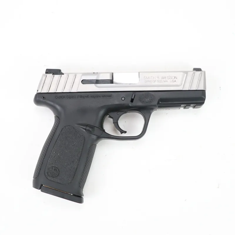 USED - Smith & Wesson SD40VE GTO500946