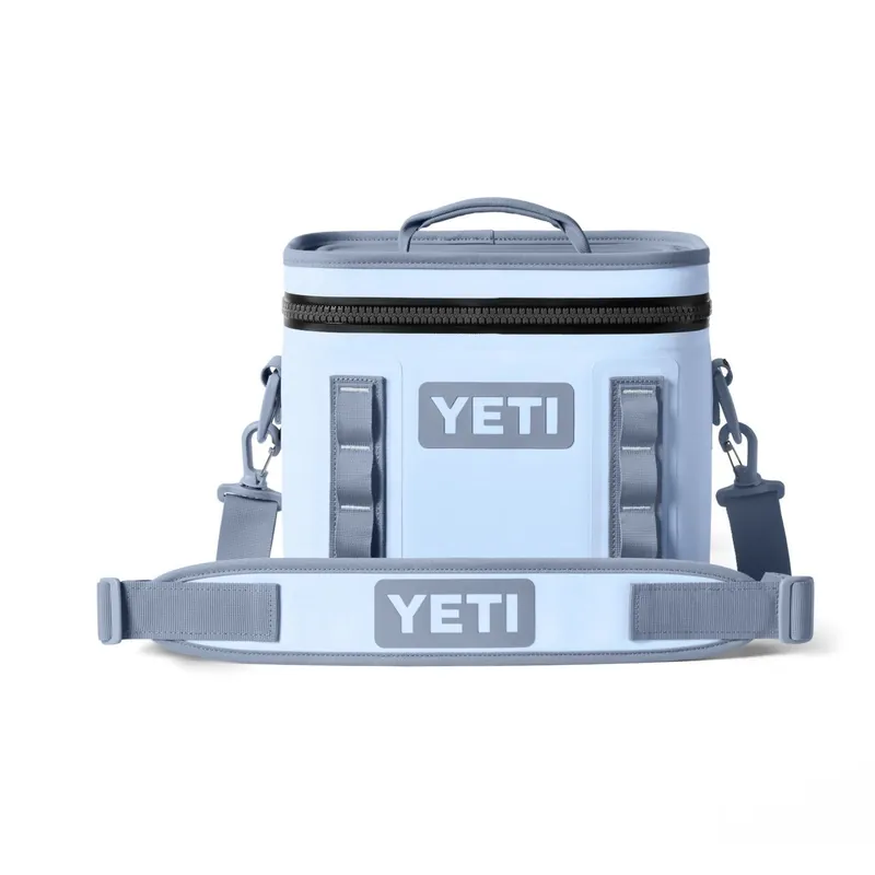 YETI Hopper Flip 8 - Big Sky Blue