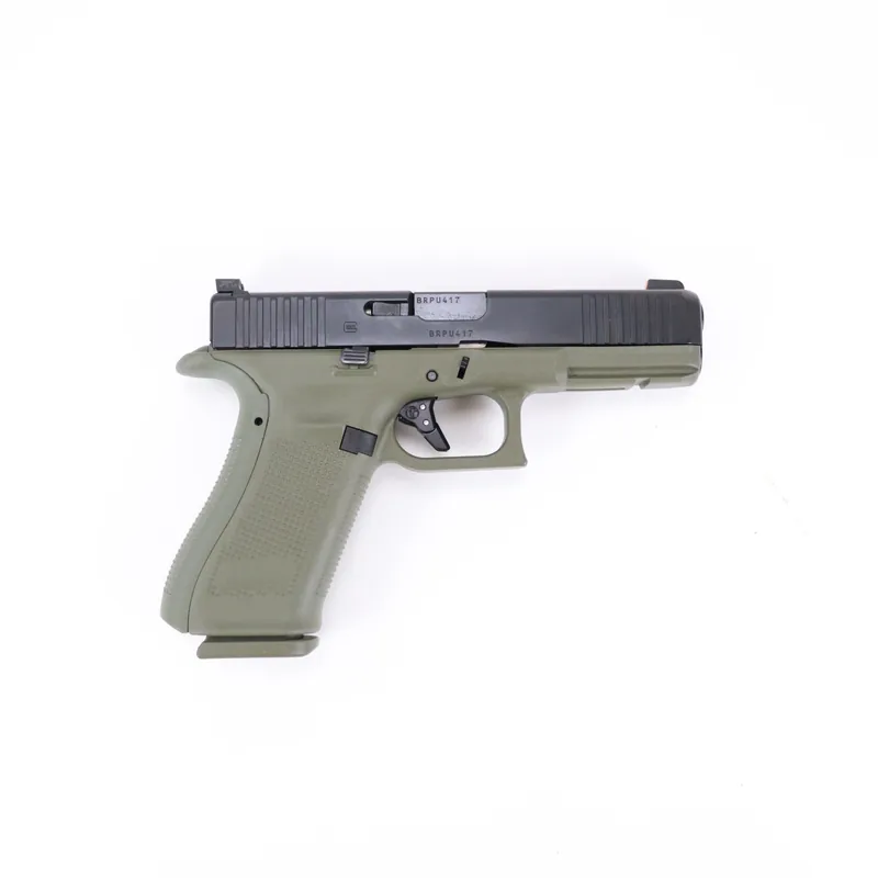 USED - Glock 17 Gen 5 9mm Semi Auto Pistol GTO378055