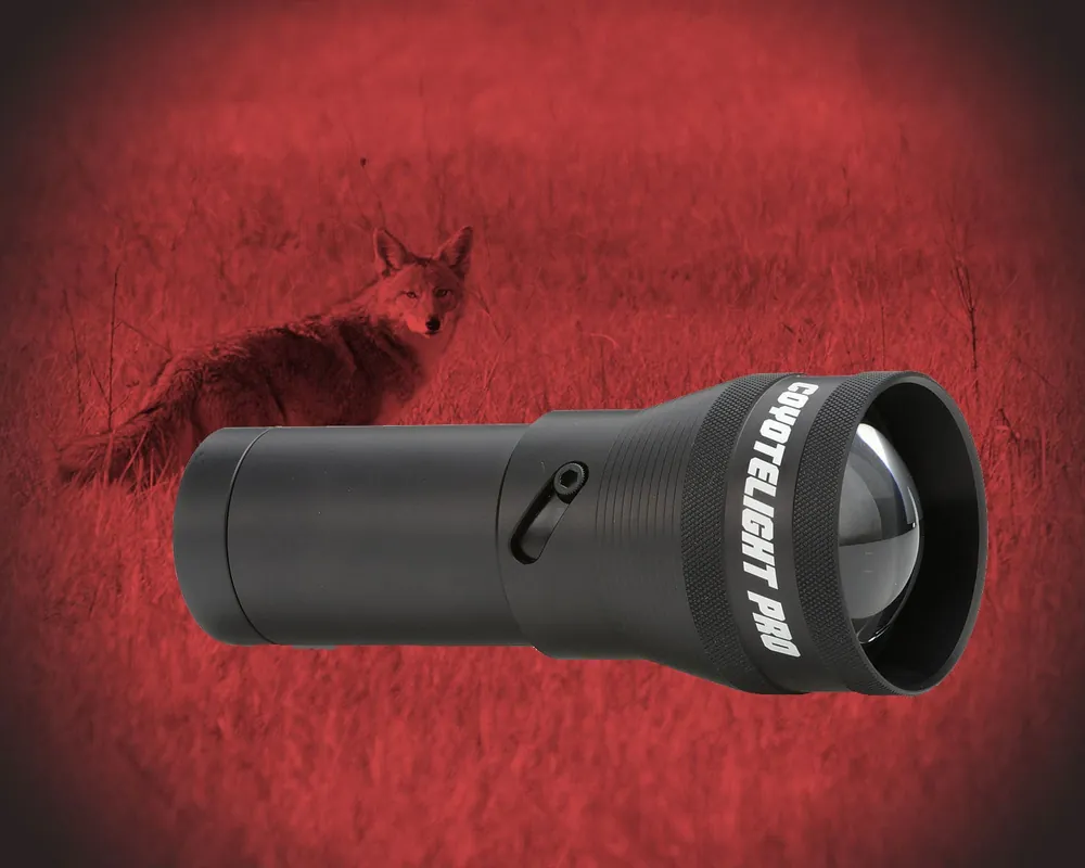Coyote Light Pro Red LED Light Up to 1300 yds Beam Picatinny Rail Mount Matte Black Aluminum